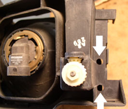 lens mounting screws 2